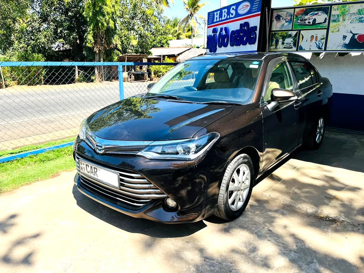 TOYOTA AXIO - slide 1