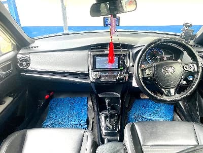 TOYOTA AXIO - slide 4