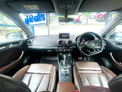 AUDI A3 - slide 4