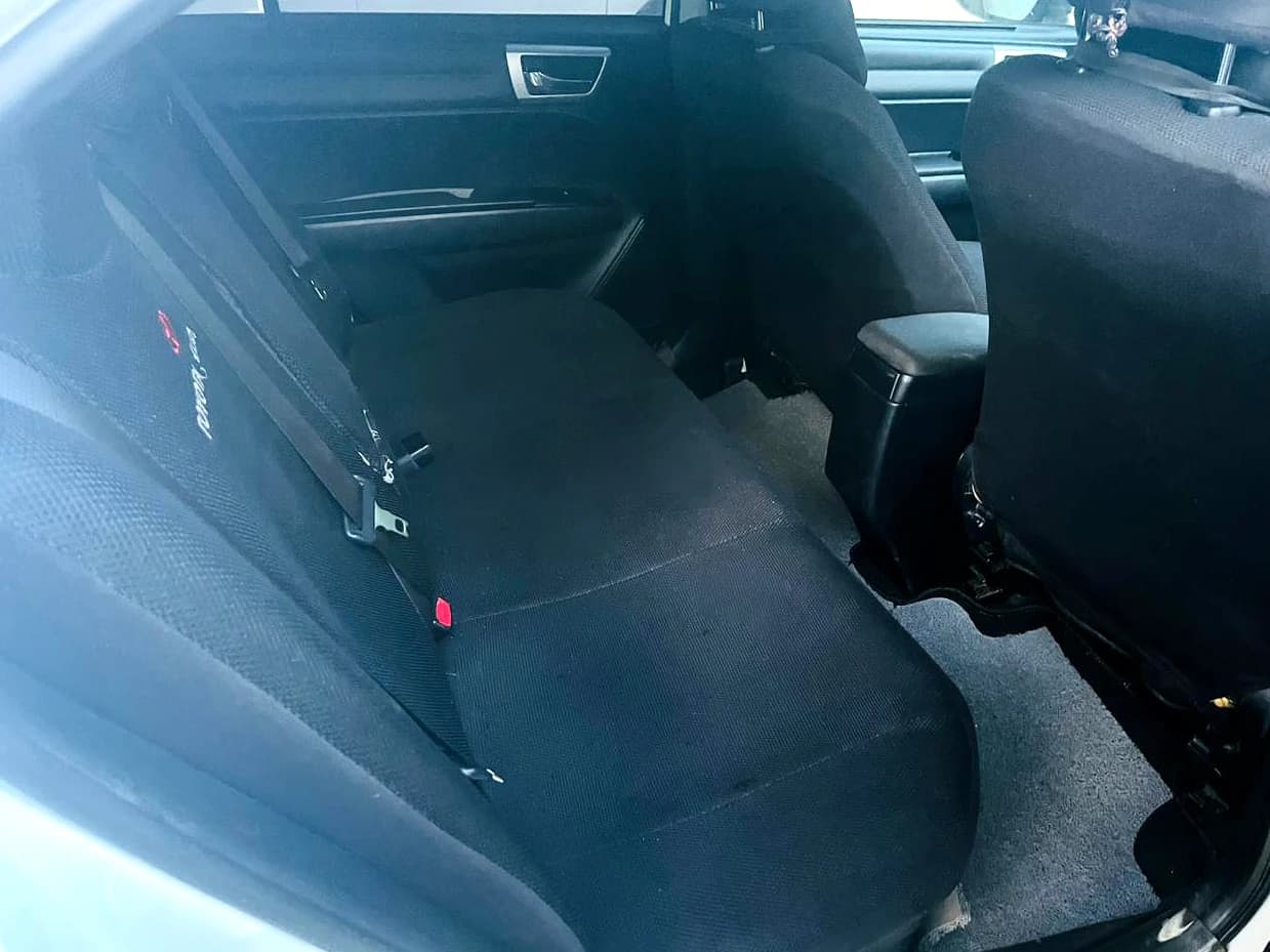 TOYOTA AXIO - slide 5