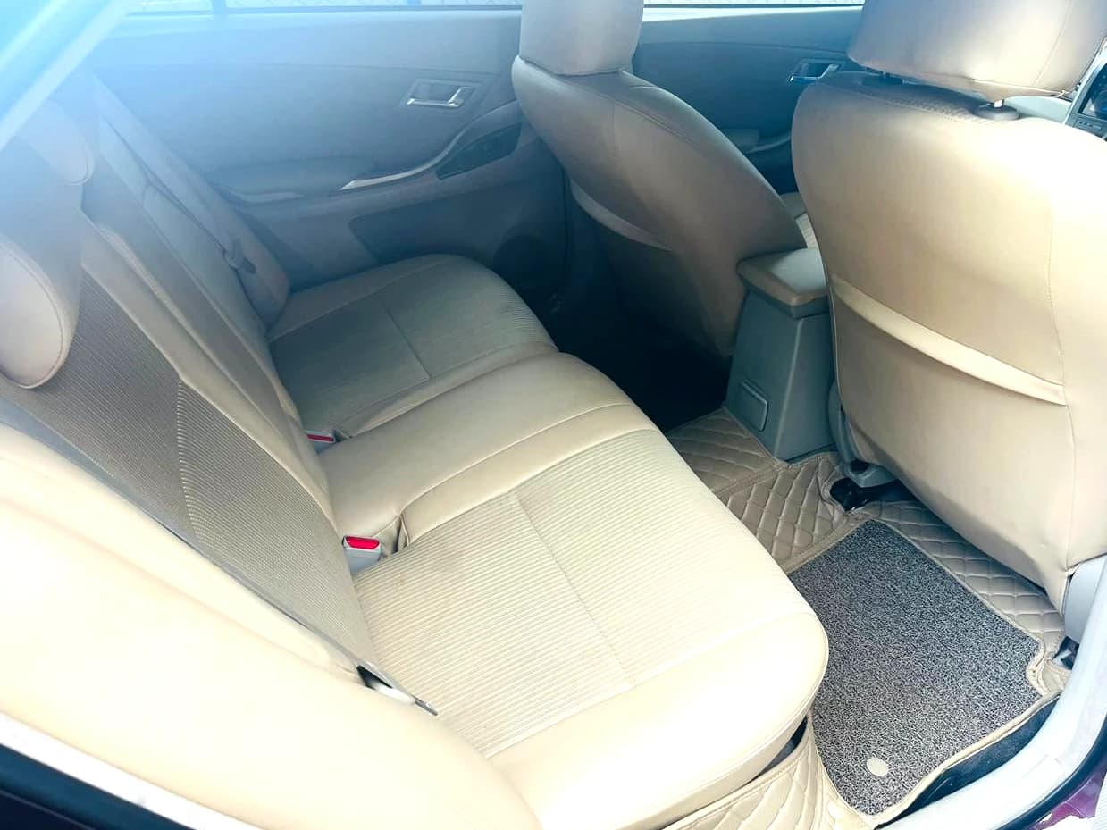 TOYOTA ALLION - slide 5