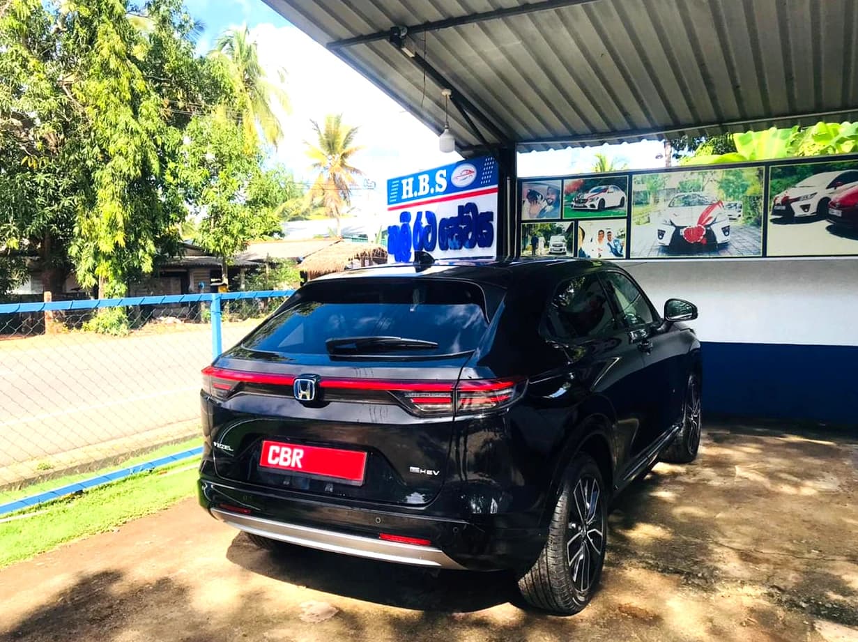 HONDA VEZEL - slide 2