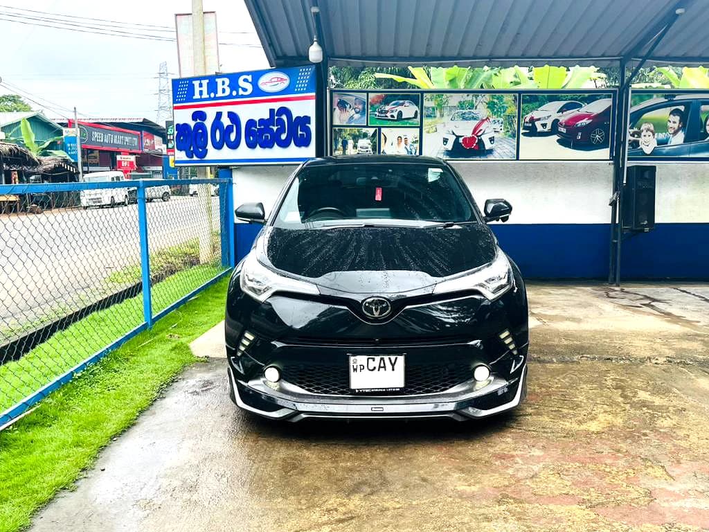 TOYOTA CHR - slide 4