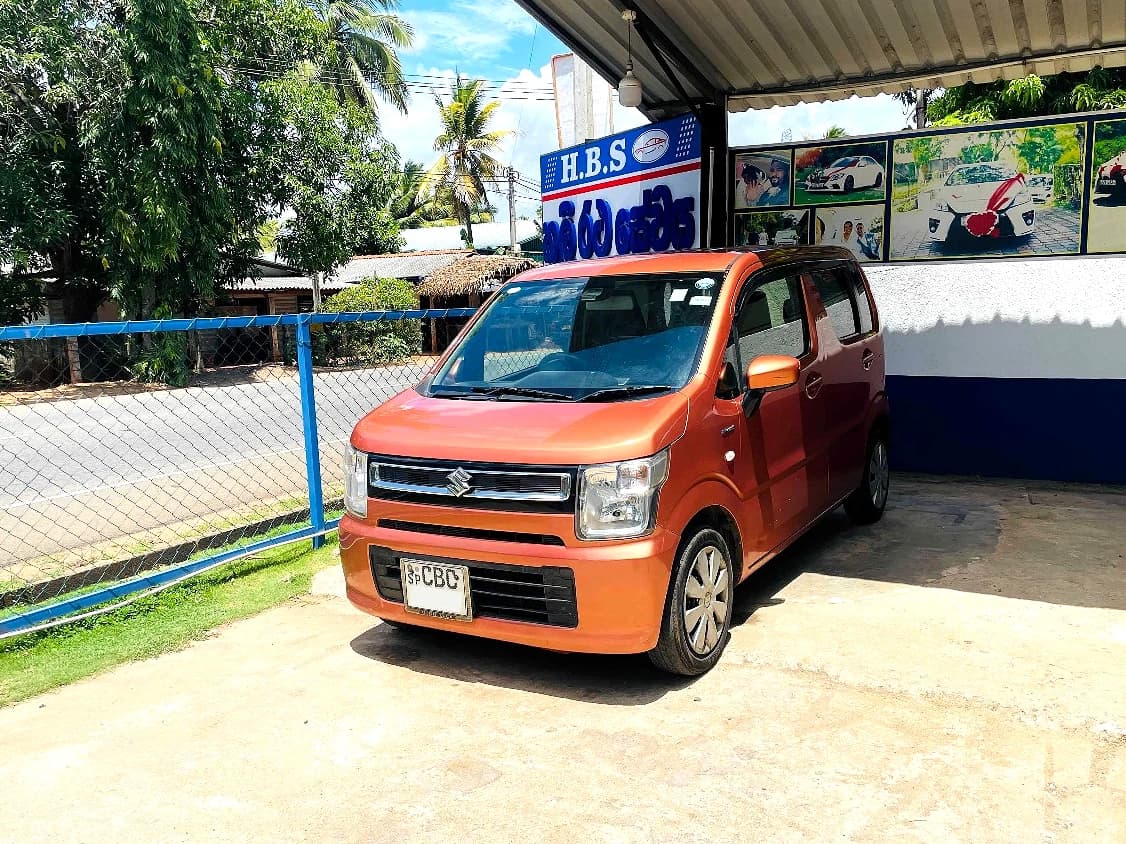SUZUKI WAGON R - slide 1