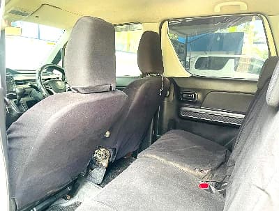 SUZUKI WAGON R - slide 5