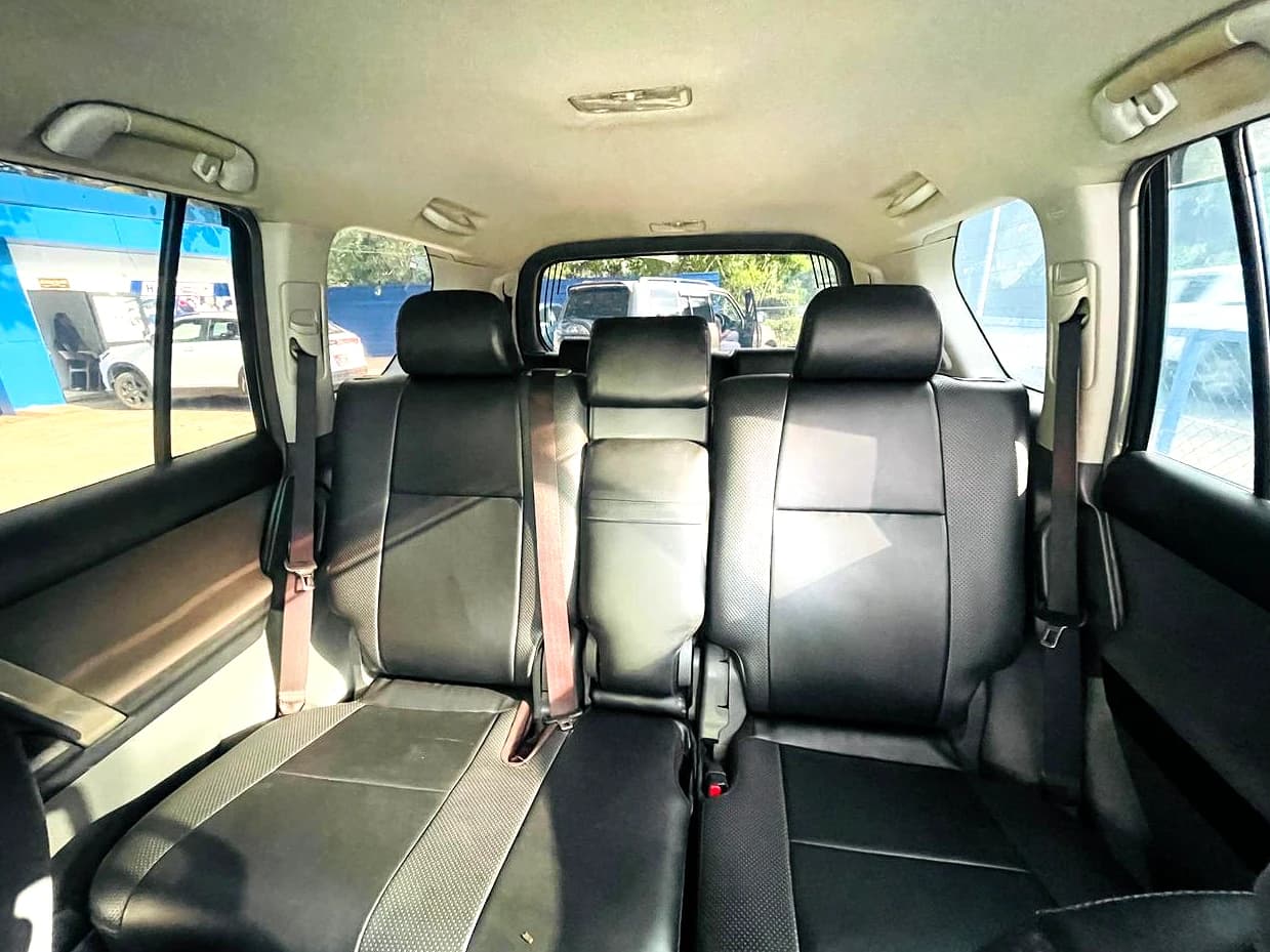 LAND CRUISER PRADO - slide 5
