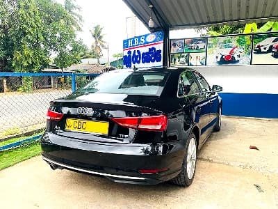 AUDI A3 - slide 2